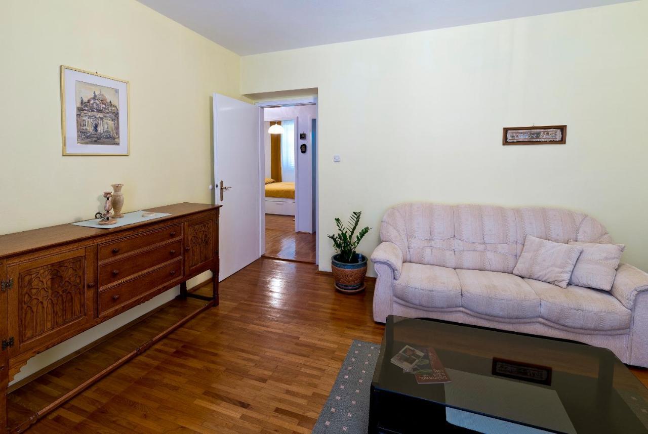 Comfortable Neda 58M2 Next To Beach&Old Town, Beautiful Location Дубровник Екстер'єр фото